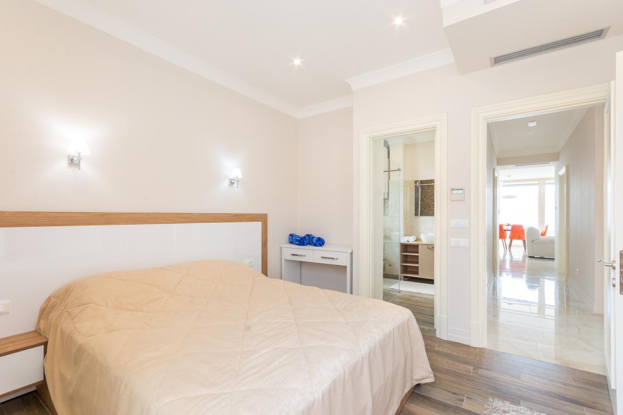 Boka Di Mare Appartement Tivat Buitenkant foto