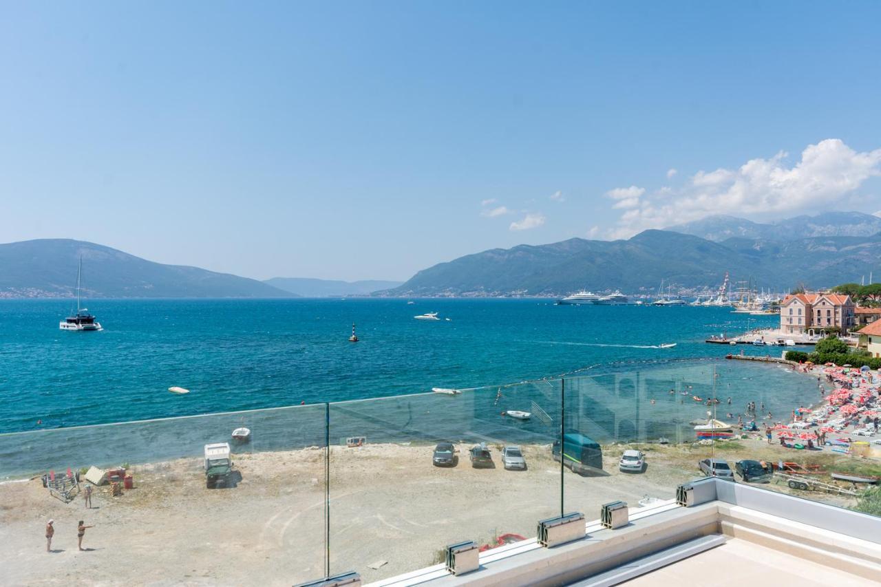 Boka Di Mare Appartement Tivat Buitenkant foto